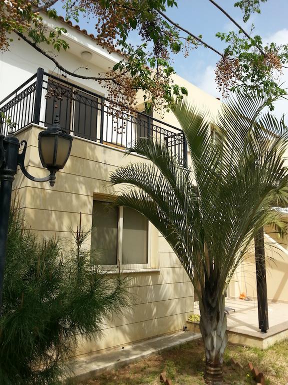 Byreva Apartments Paphos Zimmer foto